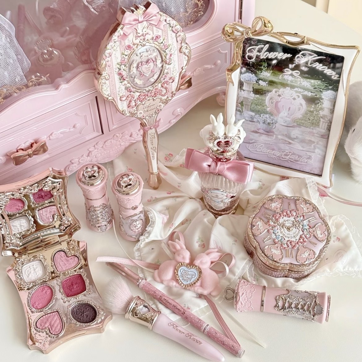 Profumo Flower Knows 2026 Bunn - Perfume Scent Fragrance recensione e prezzo