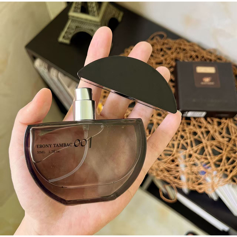 Profumo di lusso orientale in  - Perfume Fragrance Dubai recensione e prezzo