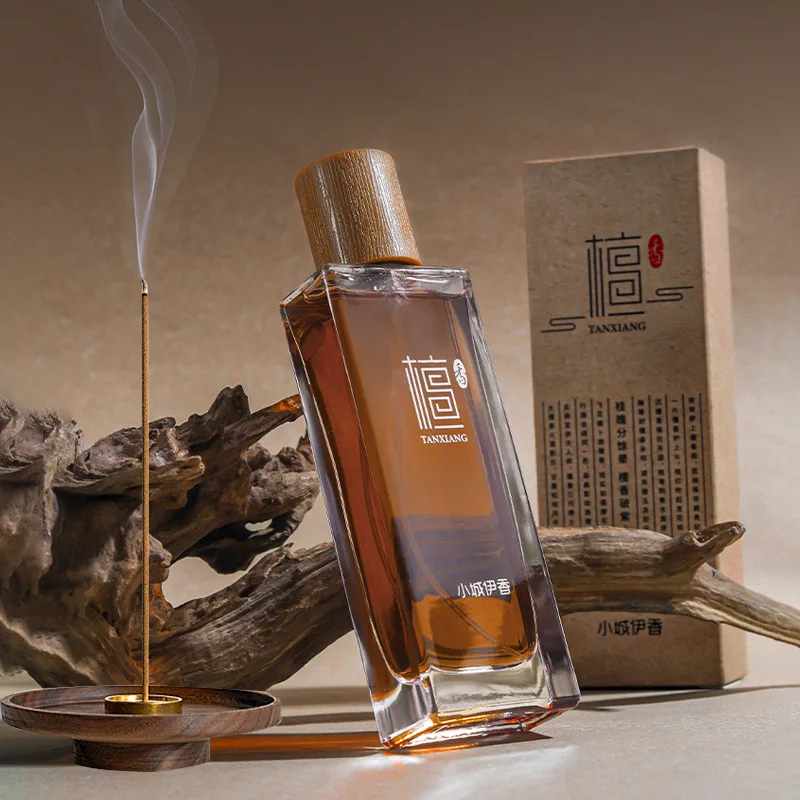 Eau de Toilette al Sandalo 50m - Fragrance Perfume For Man recensione e prezzo